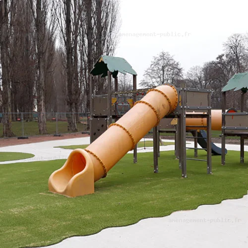 Travaux création aire de jeux